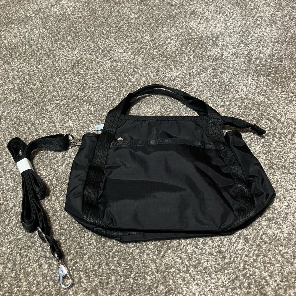 NWOT Lesportsac Small Jenni